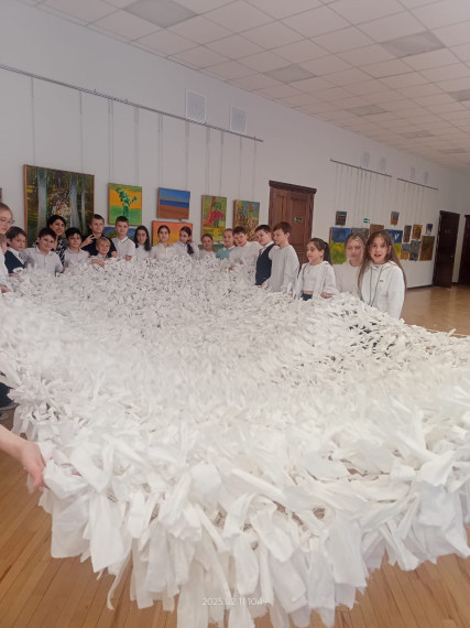 В медицинскую роту на СВО отправлена маскировочная сеть. Мы вместе делаем Победу! #СвоихНеБросаем. В медицинскую роту на СВО отправлена маскировочная сеть. Мы вместе делаем Победу! #СвоихНеБросаем.